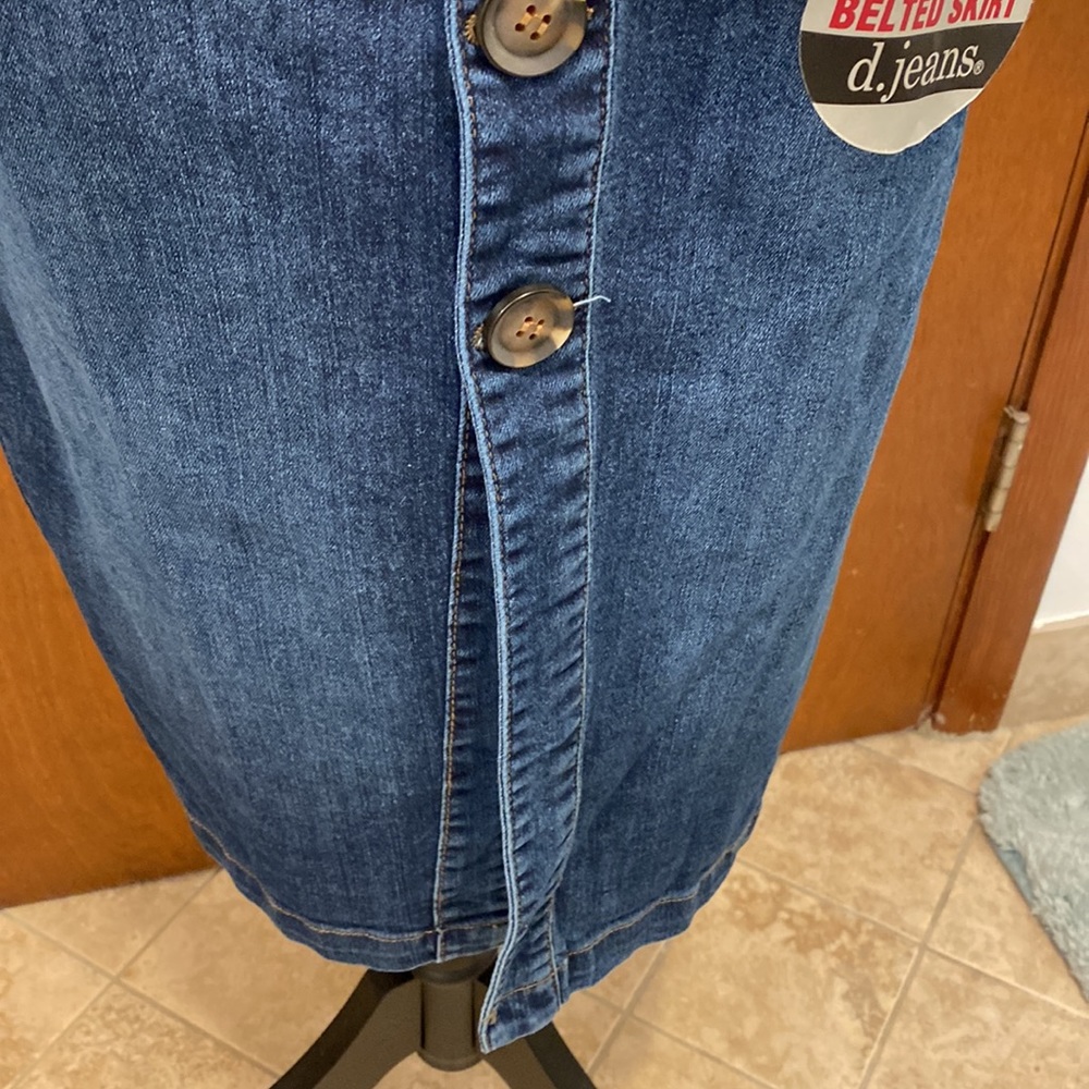 D.jeans  high waist belted jeans skirt size 8 , NWT - Picture 4 of 7